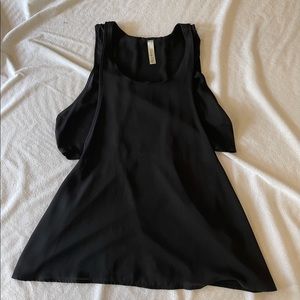 Lovely Day Black M Tank